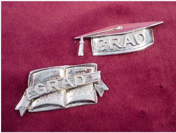 Gift Grad Silver Book Lapel Pin