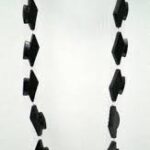 grad beads blk