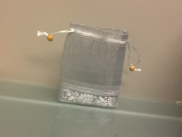 favor Bag Silver Organza with trim
