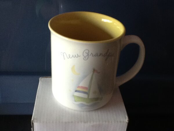 Gift New Grandpa Mug