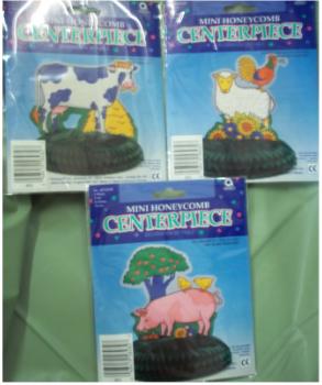 Barn Farm Animals Mini Centerpiece