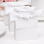 A Tent Favor Boxes White Scalloped  25ct