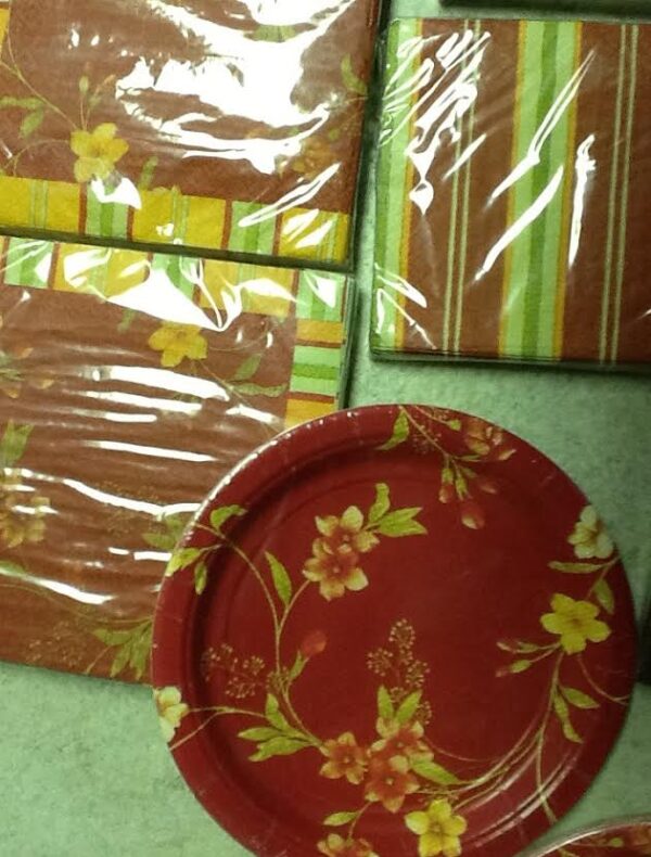 Flowers Fall Paper Plates 7 in