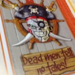 Decor Pirates Dead Men Tell no tales