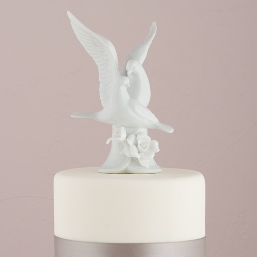 wed acc cake topr doves n flwer 2030_ 24.99