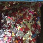 party acc confetti sol red