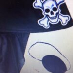 cos acc kit pirate hat eyepatch and earrings
